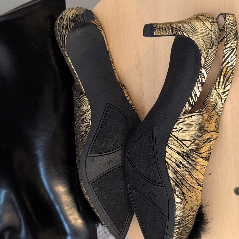 Shoes - Picture 4 of 4
